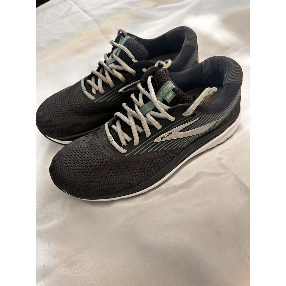 Brooks Addiction 14 Shoes Womens Size 10B Gray Green Supportive Running Sneaker